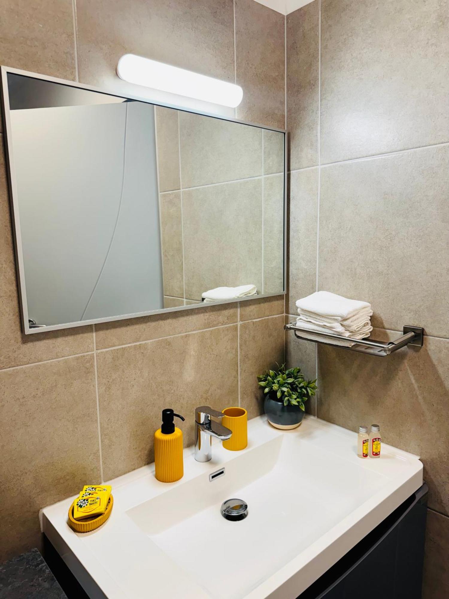 פאפיט Tehautahi Cozy Lodge 1 מראה חיצוני תמונה
